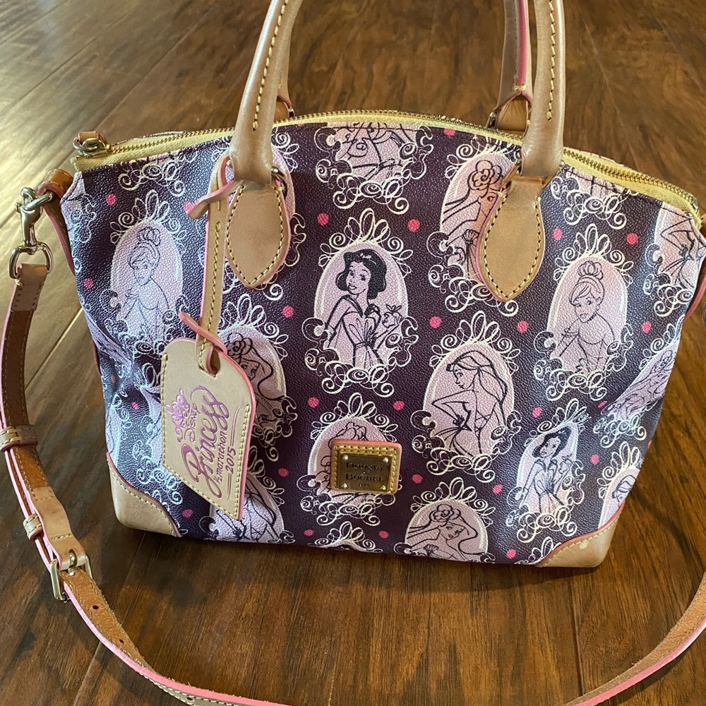 Dooney & Bourke Princess 2015